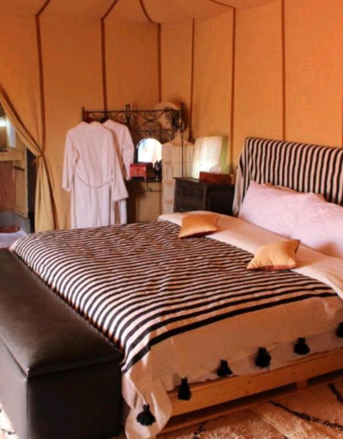 Merzouga Sahara Camp ภายนอก รูปภาพ